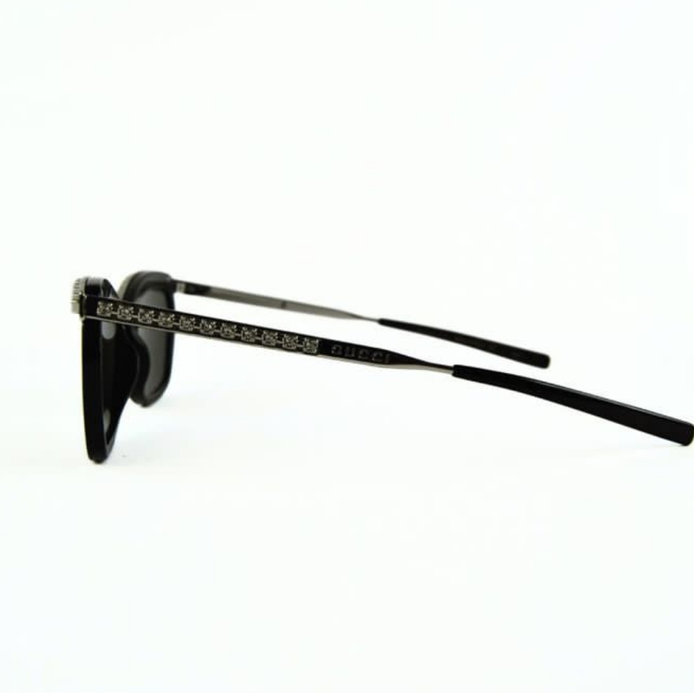 Gucci Cat Eye Crystals Studs Sunglasses - Picture 5 of 8